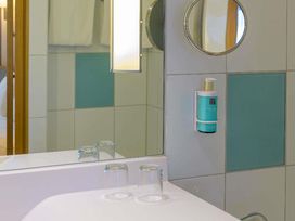 2 Tage mit Frühstück im Hotel Novotel Aachen City