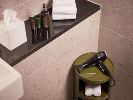 2 Tage im Adina Apartment Hotel mit Frühstück