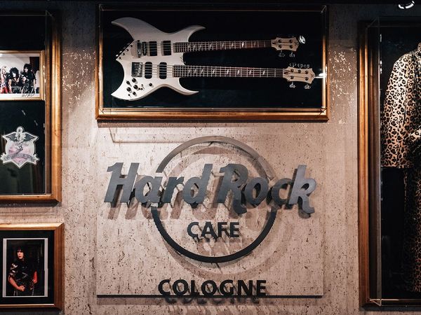 Rock your day at the Hard Rock Café / 1 Nacht in Köln Halbpension Plus