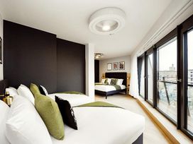 2 Tage im stilvollen Aparthotel am Checkpoint Charlie