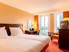 2 Tage Kurzurlaub mit Frühstück im Van der Valk Palace Hotel Noordwijk