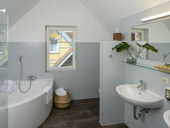 Bild 19 von 28