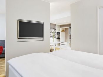4 Tage im NH Collection Hamburg City mit Frühstück