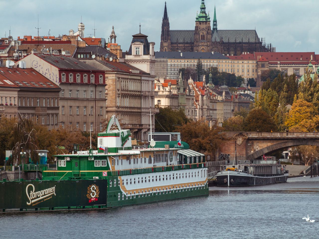 3 Tage im Hotelboot - Prag zu Wasser und zu Land