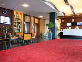 2 Tage Kurzurlaub mit Frühstück im Novotel Budapest Danube