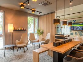 2 Tage Kurzurlaub mit Frühstück im B&B HOTEL Offenburg-Hbf