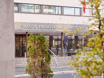 2 Tage Urlaub am Ufer des Mains in Frankfurt