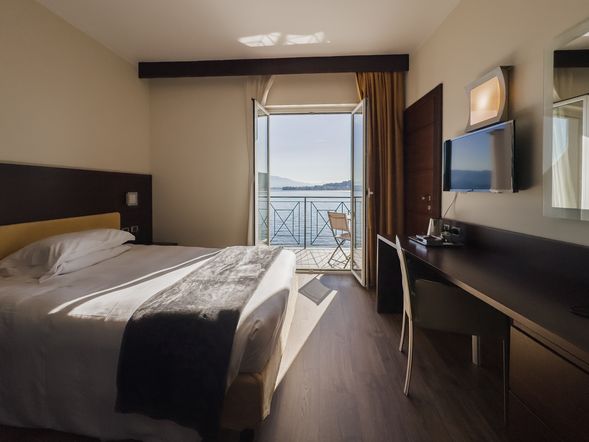 Doppelzimmer mit Seeblick