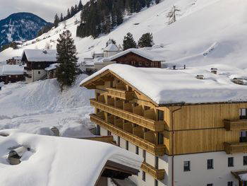 Winterparadies Osttirol: Skifahren, Rodeln & Wellness