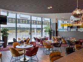 2 Tage mit Frühstück im Hotel Novotel Aachen City