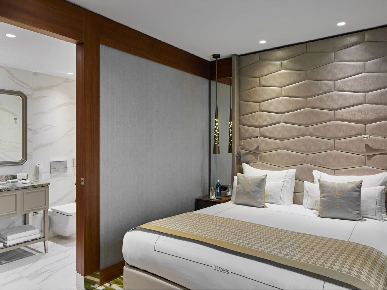 TITANIC Suite