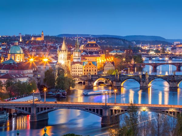 2 Tage Prager Glanz und abendliche Lichterwelten in Prag (Praha) inkl. Frühstück