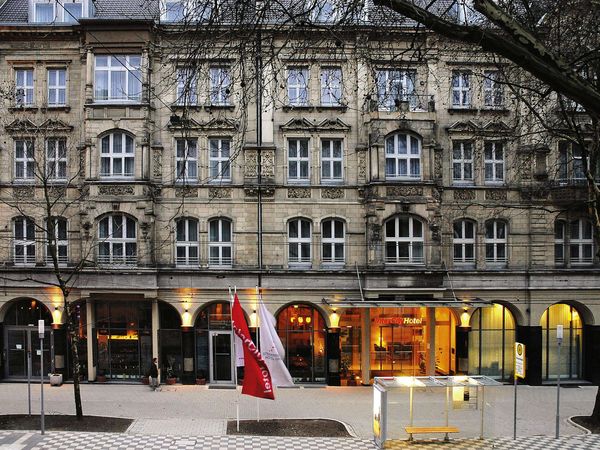 2 Tage in der Rheinmetropole Düsseldorf InterCityHotel Düsseldorf