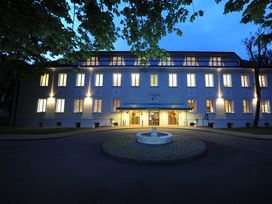 Dichter & Denker –  3 Tage Schlafen, Schlemmen, Stadt