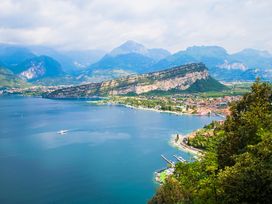 Zwischen Olivenhainen & Dolce Vita – 3 Tage Gardasee zum Verlieben
