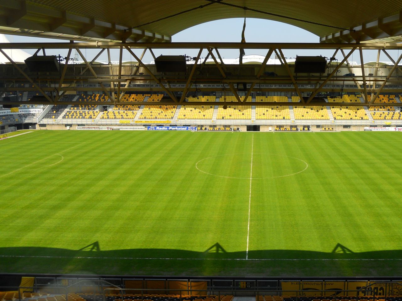 6 Tage Urlaub in einem Fußballstadion