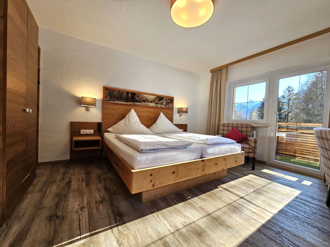 Doppelzimmer mit Süd-Panoramabalkon
