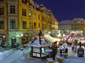 Weihnachtsmarktbummel mit Tea Time im 4 Sterne Hotel