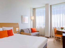 2 Tage Kurzurlaub mit Frühstück im Novotel Budapest Danube