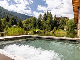 5 Tage = 5 Sterne / Natürlich entspannen – Wellnessurlaub zwischen See und Südtiroler Bergen