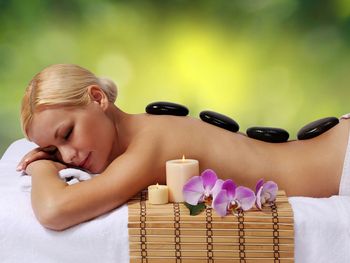 Hot Stone Relax Days - Heiße Wellness im AI - Hotel