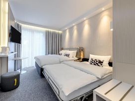 3 Tage mit Frühstück im Holiday Inn Express Göttingen