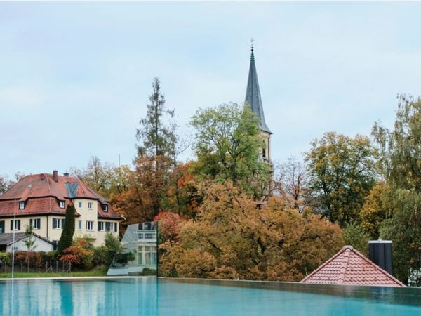 4 Tage Allgäu Kulinarik & Wellness: Rooftop Pool, Sauna und City Trip! in Wangen, Baden-Württemberg inkl. Halbpension