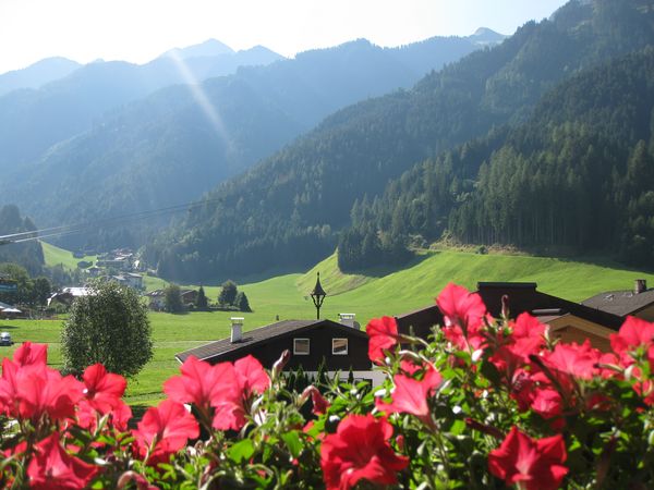 7 Tage im Ferienhotel Hoppet mit AI in Hart im Zillertal, Tirol inkl. All Inclusive