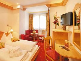 4 Tage Alpenluft im Schweizer Samnaun Dorf