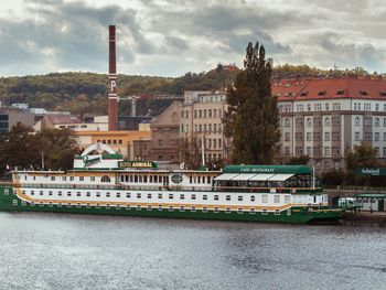 4 Tage im Hotelboot - Prag zu Wasser und zu Land