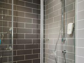 2 Tage mit Frühstück im Holiday Inn Express Wiesbaden