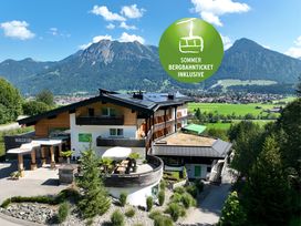 Fitness - Wellness & Auszeit & Infinity Pool