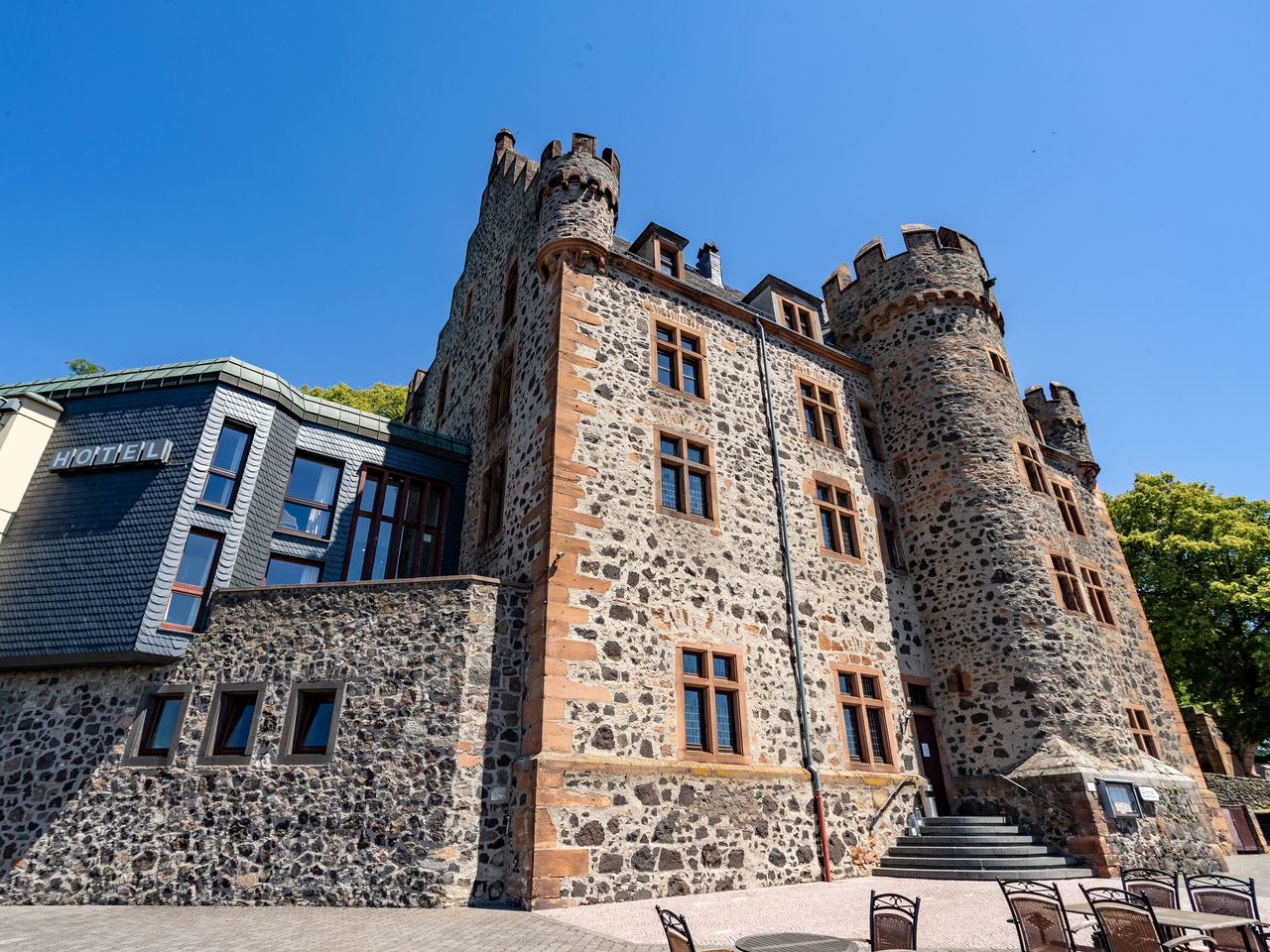 Familientage auf Burg Staufenberg (4 Personen)