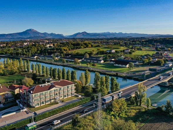 Hotel Rivus