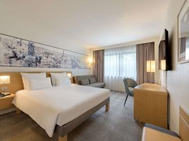 2 Tage mit Frühstück im Hotel Novotel Aachen City