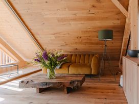 3 Tage - Wellness & Genuss für Zwei - Luxusmomente zwischen Weinbergen und Karst