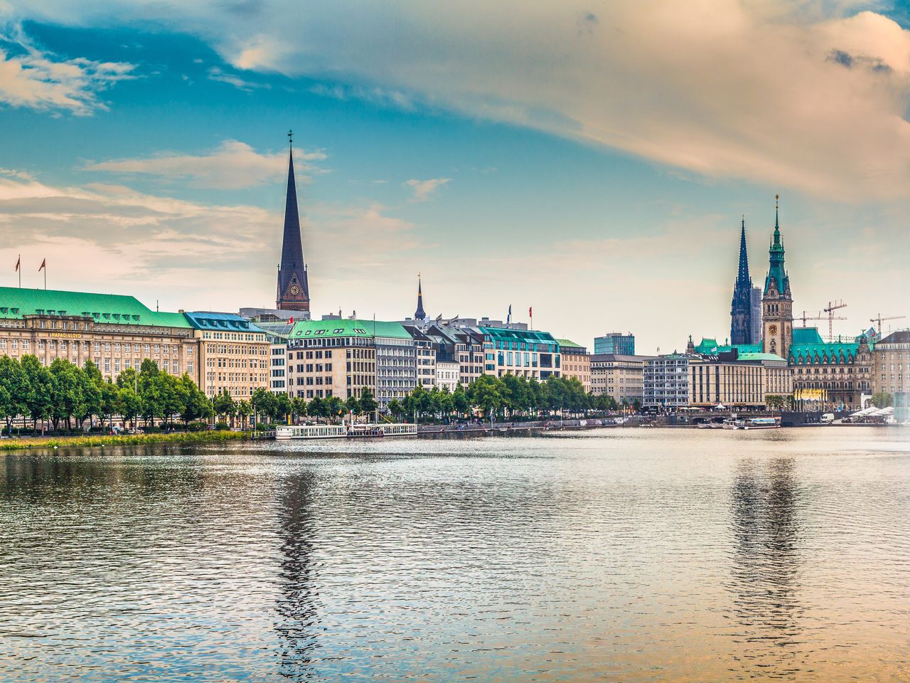 5 Tage Urlaub in der Hafenstadt Hamburg 