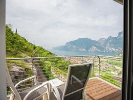 4 Tage Panorama-Auszeit hoch über dem Gardasee mit traumhaftem Seeblick