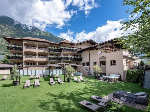 8 Tage 🏞️ 7 Nächte Natur & Genuss im Hotel Kesslwirt in Kastelbell, Trentino-Südtirol inkl. Halbpension