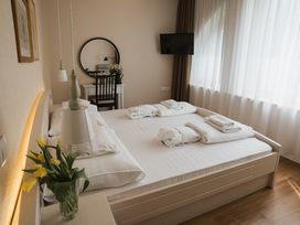4 Tage im Lifestyle Hotel - Aktiv & Entspannt: Radfahren & Wellness am Neusiedler See