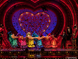 Moulin Rouge Musical mit Hotel