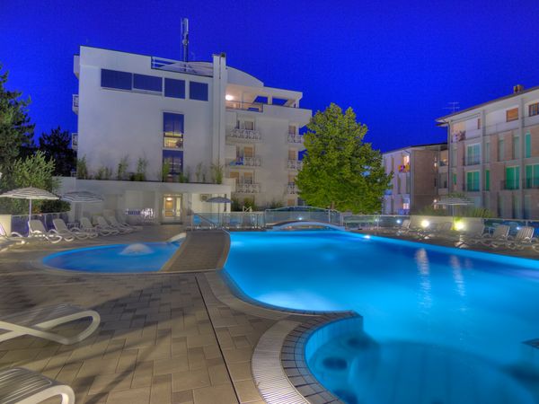 8 Tage im italienischen Badeort Bibione mit Frühstück, Venetien inkl. Frühstück