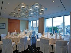 Hansestadt erkunden im Steigenberger Hotel Hamburg