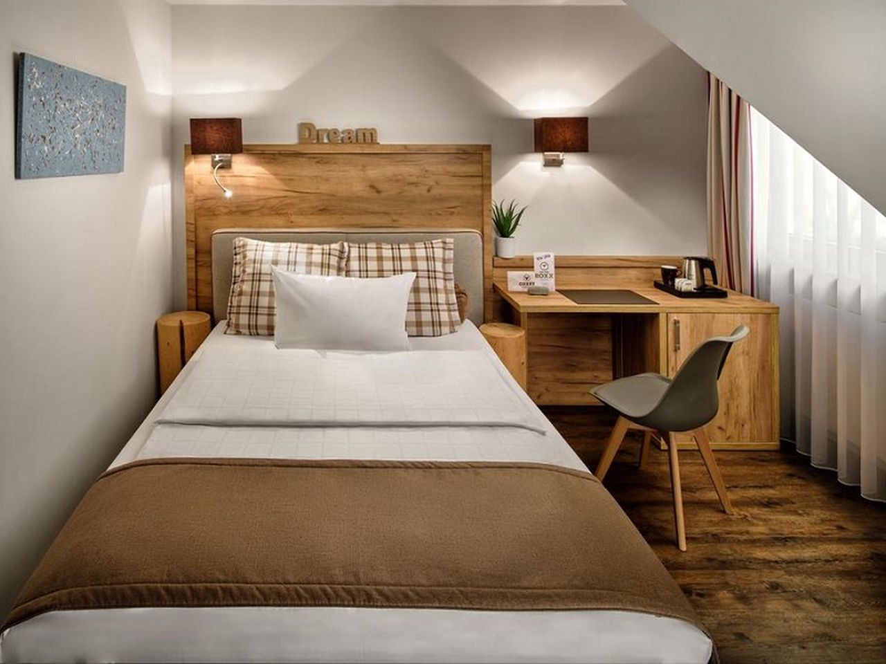 Neo French Bed Einzelzimmer