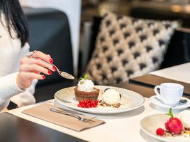 Thermen-Auszeit for TWO: One-Night-Stand in München
