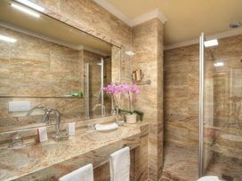 9 Tage Entspannung im Grand Hotel an der Lahn