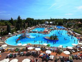 Wasserpark und Strand - 4 Tage am Gardasee