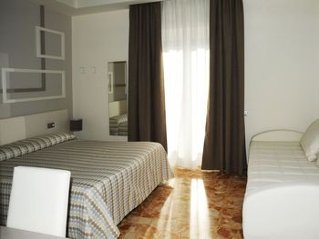 Sonne und Meer - 8 Tage im beliebten Badeort Alassio