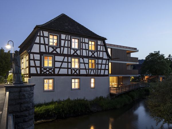 4 Tage Auszeit am Wasser - Sternen Bohlingen Aparthotel in Singen (Hohentwiel)