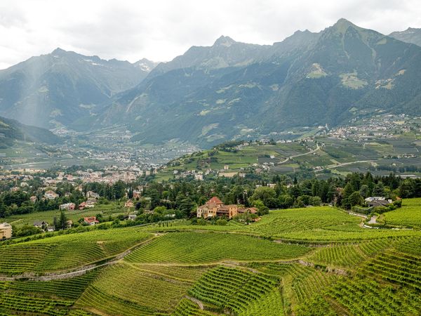 2 Tage Kurz mal weg nach Meran – 2 Nächte Genuss & Erholung! in Schenna, Trentino-Südtirol inkl. Halbpension